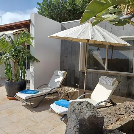 בית נופש Villa Niki